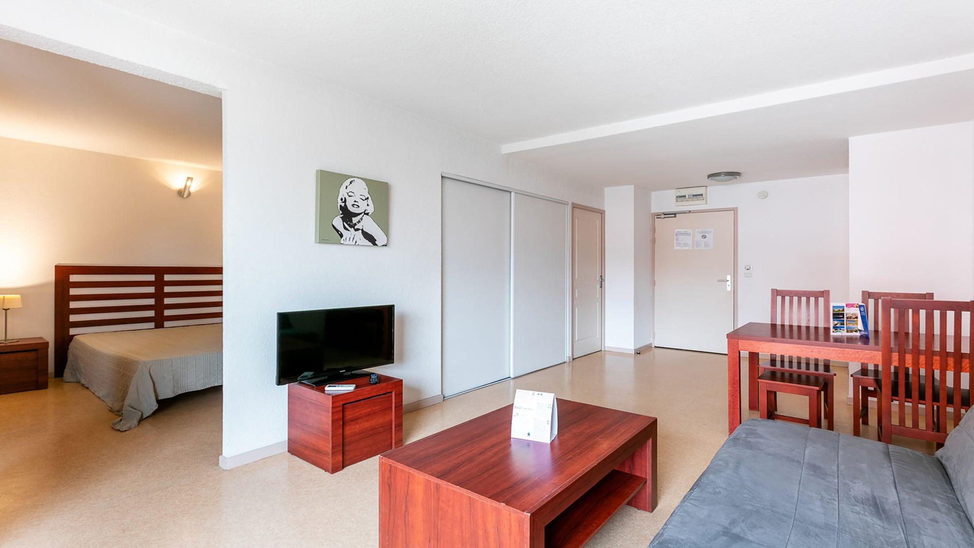 Vacanceole - Residence Le Saint Clair Agde Dış mekan fotoğraf